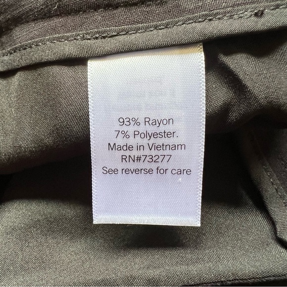 NWT! Nine West High Rise Belted Short Size XS Small in Black - Picture 7 of 8